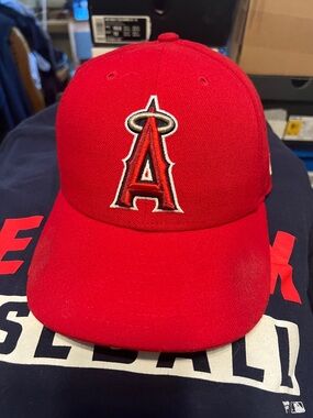 NEW ERA LOS ANGELOS ANGELS ON-FIELD LOW PROFILE 59FIFTY RED FITTED HAT 7 1/4